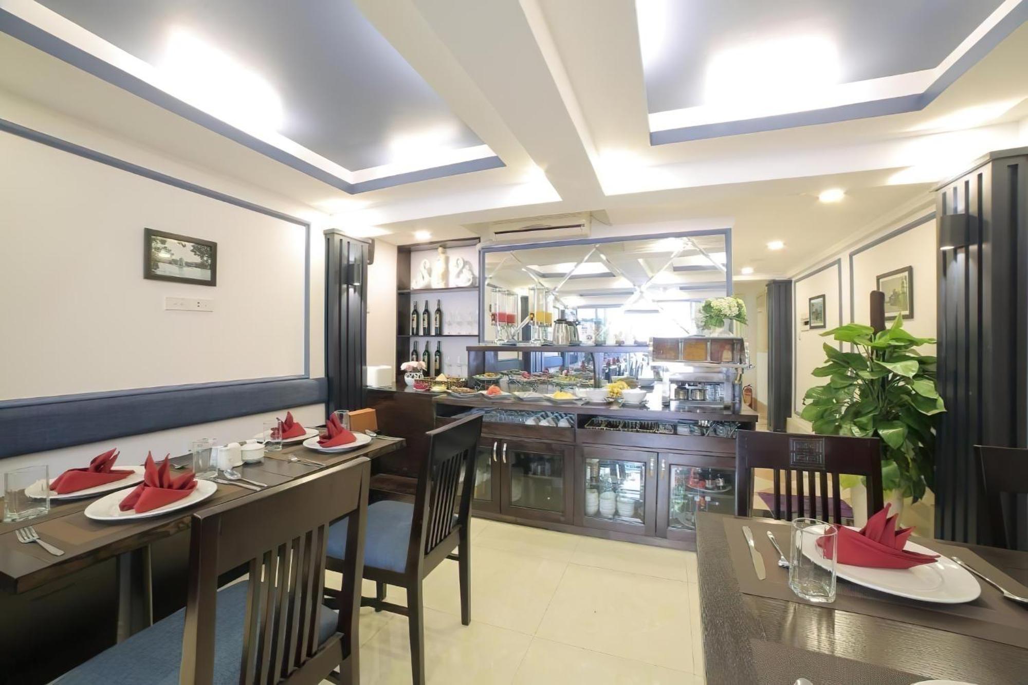 Avani Central Hanoi Hotel — Photos 1
